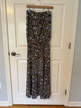 Veronica M Brown Black and Cream Geometric Stretch Maxi Dress
